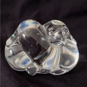 Vintage 1986 Steuben Clear Crystal “puppy love” hand cooler paperweight figurine